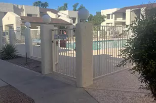 5518 E Lindstrom Ln, Mesa, AZ 85215 - Photo 11