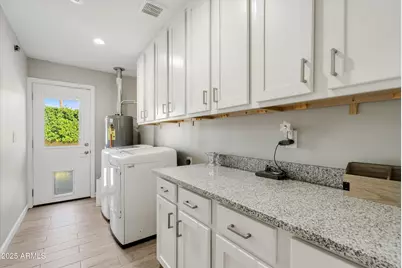 3052 E Lupine Avenue, Phoenix, AZ 85028 - Photo 21