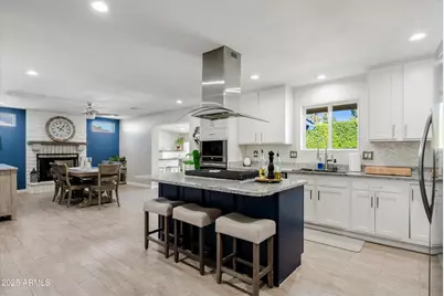 3052 E Lupine Avenue, Phoenix, AZ 85028 - Photo 1