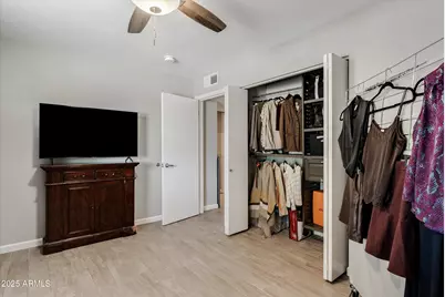 3052 E Lupine Avenue, Phoenix, AZ 85028 - Photo 15