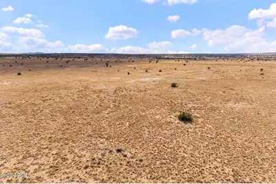 1 N 6121 -- #B, Saint Johns, AZ 85936 - Photo 15