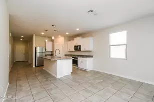 4556 E Hackney Rd, San Tan Valley, AZ 85140 - Photo 5