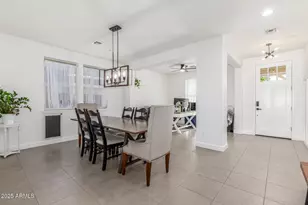 13252 W Copper Leaf Ln, Peoria, AZ 85383 - Photo 7