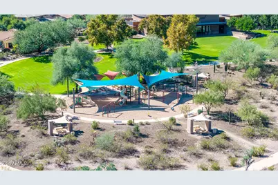 13252 W Copperleaf Lane, Peoria, AZ 85383 - Photo 47