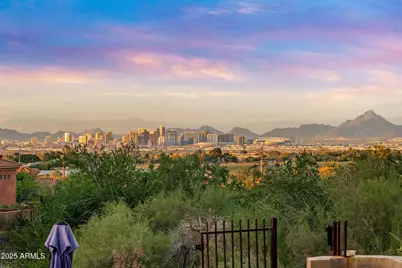 10302 S 16th Avenue, Phoenix, AZ 85041 - Photo 7