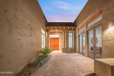 10302 S 16th Avenue, Phoenix, AZ 85041 - Photo 17