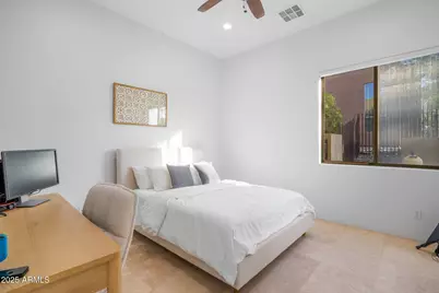 10302 S 16th Avenue, Phoenix, AZ 85041 - Photo 37