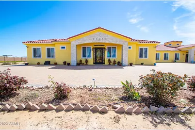 24235 W Pinnacle Vista Lane, Wittmann, AZ 85361 - Photo 11