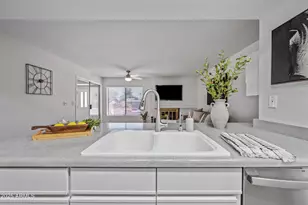 4353 E Walatowa St, Phoenix, AZ 85044 - Photo 25