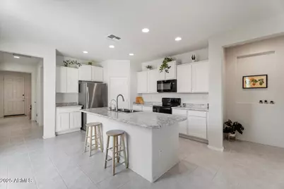 7790 W Noble Prairie Way, Florence, AZ 85132 - Photo 5