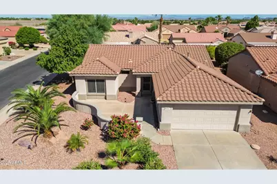 16536 W Rock Springs Lane, Surprise, AZ 85374 - Photo 3