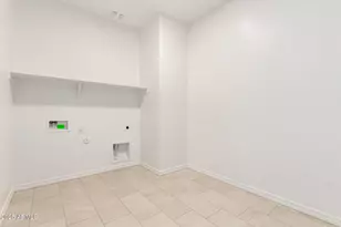 10935 N 164th Ct, Surprise, AZ 85388 - Photo 15