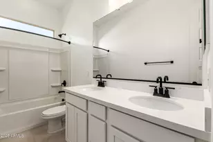 10935 N 164th Ct, Surprise, AZ 85388 - Photo 19