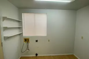 6932 W Paradise Dr, Peoria, AZ 85345 - Photo 15