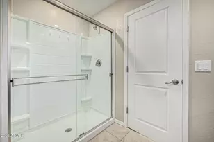 8046 W Agora Ln, Phoenix, AZ 85043 - Photo 15