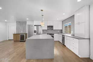 5330 E Tierra Buena Ln, Scottsdale, AZ 85254 - Photo 7