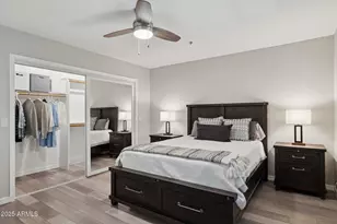 5104 N 32nd St, Phoenix, AZ 85018 - Photo 9