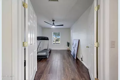 13621 W San Juan Avenue, Litchfield Park, AZ 85340 - Photo 15