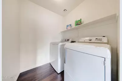 13621 W San Juan Avenue, Litchfield Park, AZ 85340 - Photo 23