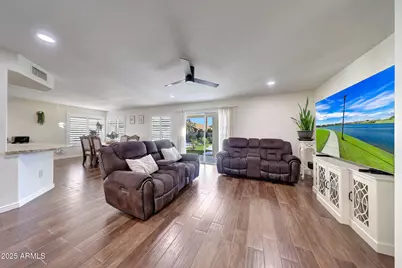 13621 W San Juan Avenue, Litchfield Park, AZ 85340 - Photo 5