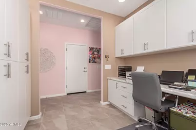 25046 N 174th Avenue, Surprise, AZ 85387 - Photo 21