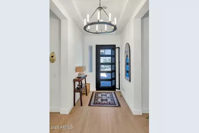 2041 E Fallen Leaf Lane, Phoenix, AZ 85024 - Photo 3