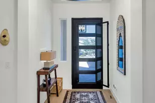 2041 E Fallen Leaf Ln, Phoenix, AZ 85024 - Photo 3