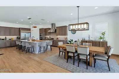 2041 E Fallen Leaf Lane, Phoenix, AZ 85024 - Photo 11