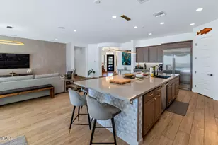 2041 E Fallen Leaf Ln, Phoenix, AZ 85024 - Photo 9