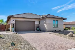 2041 E Fallen Leaf Ln, Phoenix, AZ 85024 - Photo 1