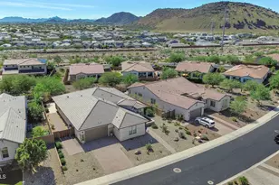 2041 E Fallen Leaf Ln, Phoenix, AZ 85024 - Photo 27