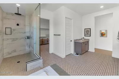 2041 E Fallen Leaf Lane, Phoenix, AZ 85024 - Photo 15