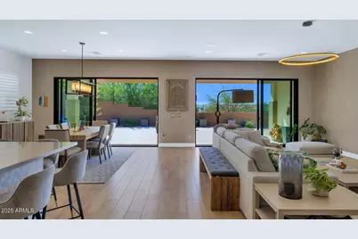 2041 E Fallen Leaf Lane, Phoenix, AZ 85024 - Photo 7