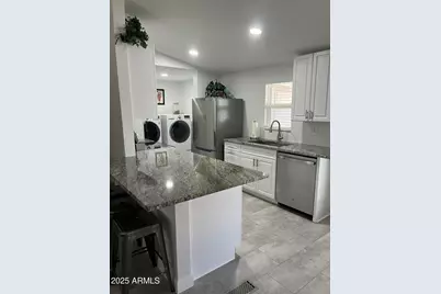 26429 S Navajo Place, Sun Lakes, AZ 85248 - Photo 9