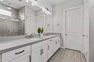 11217 N Blakely St, Surprise, AZ 85388 - Photo 17