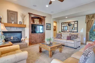 3648 E Louise Dr, Phoenix, AZ 85050 - Photo 9