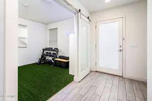 325 E Coronado Rd, Phoenix, AZ 85004 - Photo 23