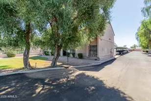 1077 W 1st St, Tempe, AZ 85281 - Photo 25