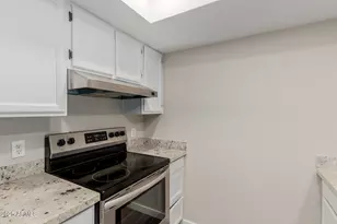 1077 W 1st St, Tempe, AZ 85281 - Photo 11