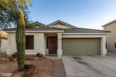16693 W Moreland Street, Goodyear, AZ 85338 - Photo 1