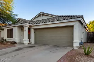 16693 W Moreland St, Goodyear, AZ 85338 - Photo 3