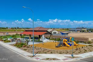 12617 W Luxton Ln, Avondale, AZ 85323 - Photo 27