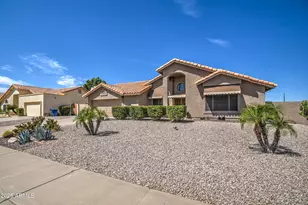 8852 S Ash Ave, Tempe, AZ 85284 - Photo 3