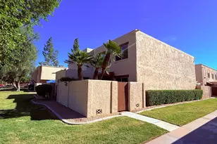 8125 E Glenrosa Ave, Scottsdale, AZ 85251 - Photo 1