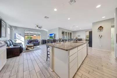 11032 W Lincoln Street, Avondale, AZ 85323 - Photo 13