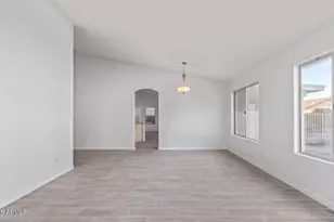 4758 E Villa Maria Dr, Phoenix, AZ 85032 - Photo 11