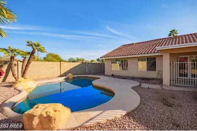 4758 E Villa Maria Drive, Phoenix, AZ 85032 - Photo 5