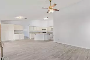 4758 E Villa Maria Dr, Phoenix, AZ 85032 - Photo 17