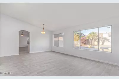 4758 E Villa Maria Drive, Phoenix, AZ 85032 - Photo 9