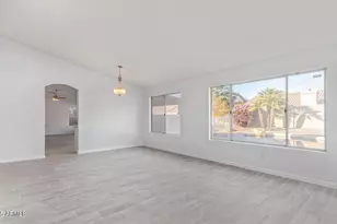 4758 E Villa Maria Dr, Phoenix, AZ 85032 - Photo 9